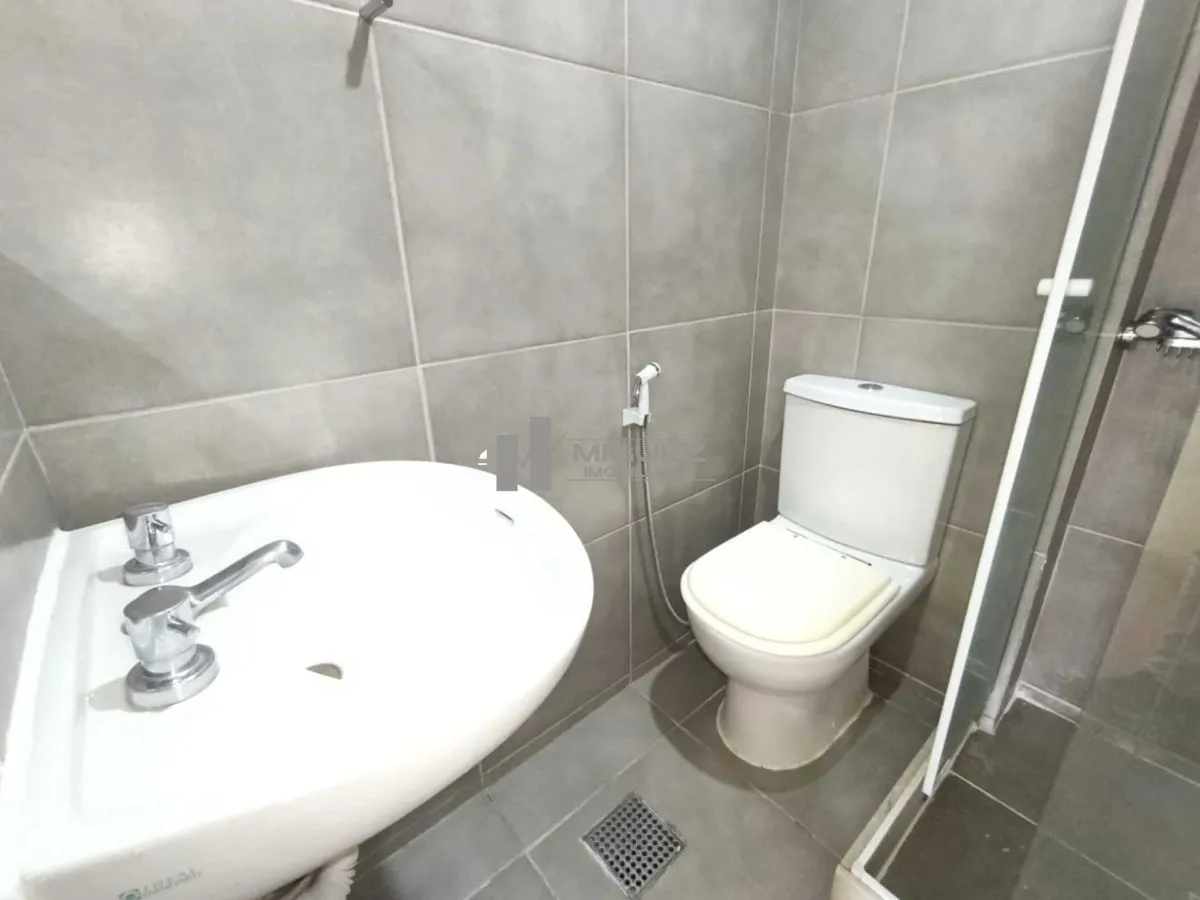 Apartamento en alquiler con 2 dormitorios y 1 plaza — photo 24