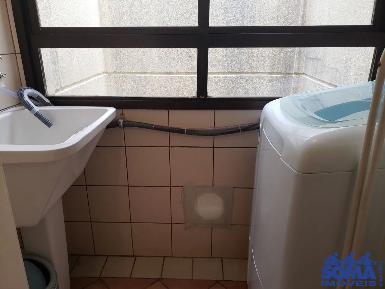 Furnished 1-bedroom apartment with balcony — photo 6