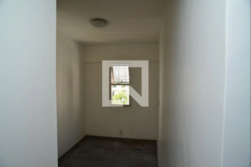82 m² rental apartment with 2 bedrooms and enclosed balcony — photo 29