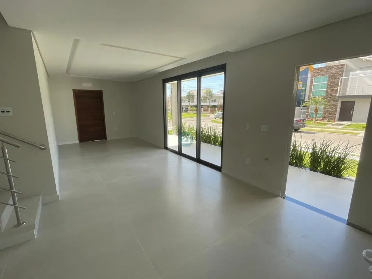 247 m² apartment with 3 en-suite bedrooms and 2 parking — photo 4