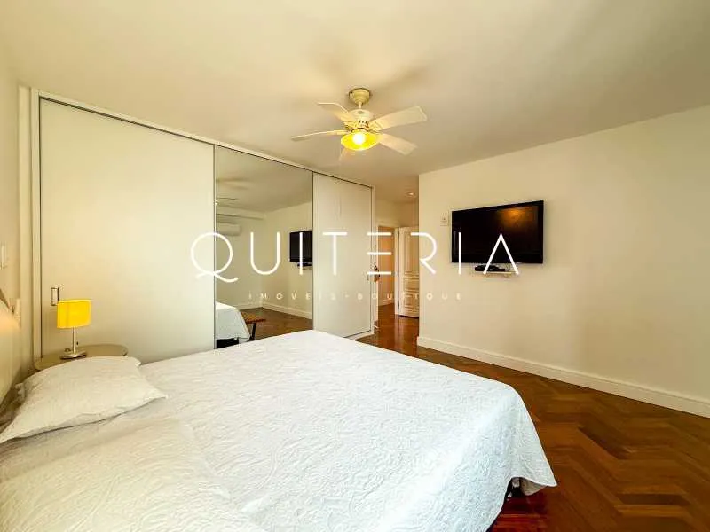 Apartment with 4 bedrooms and 5 bathrooms plus 2 parking spaces — photo 22