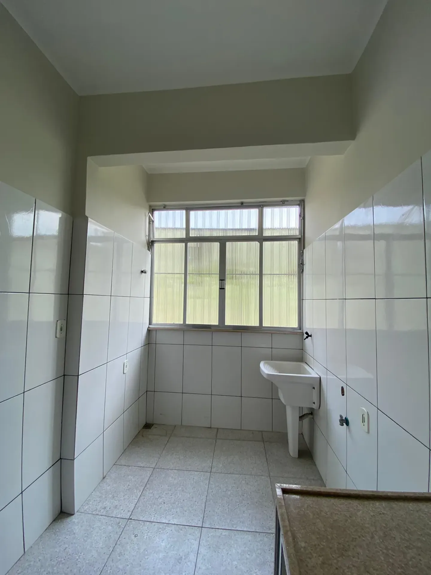 One-bedroom apartment, 69 m² — photo 2