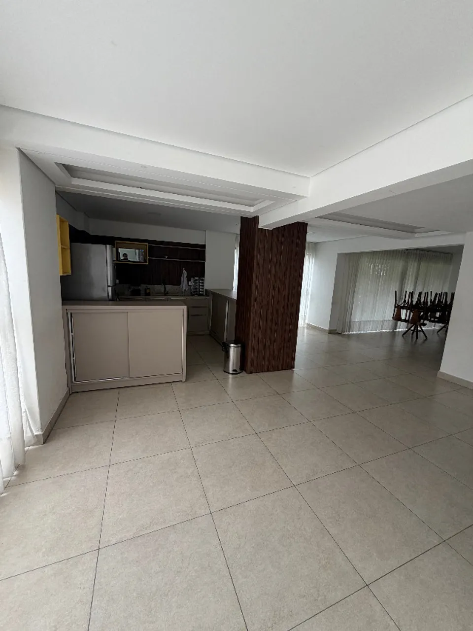 3-bedroom apartment with a washing machine in Curitiba — photo 17