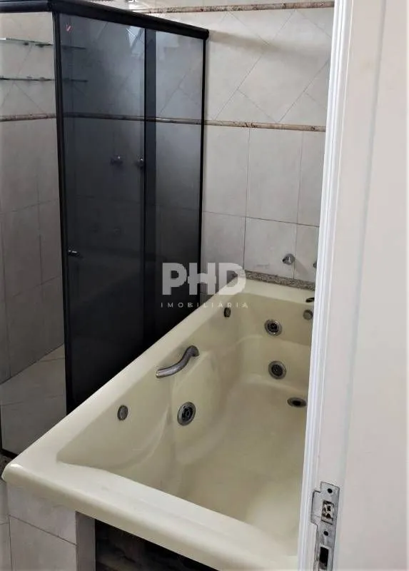 Apartamento com 3 quartos, 3 banheiros e 3 vagas — photo 22