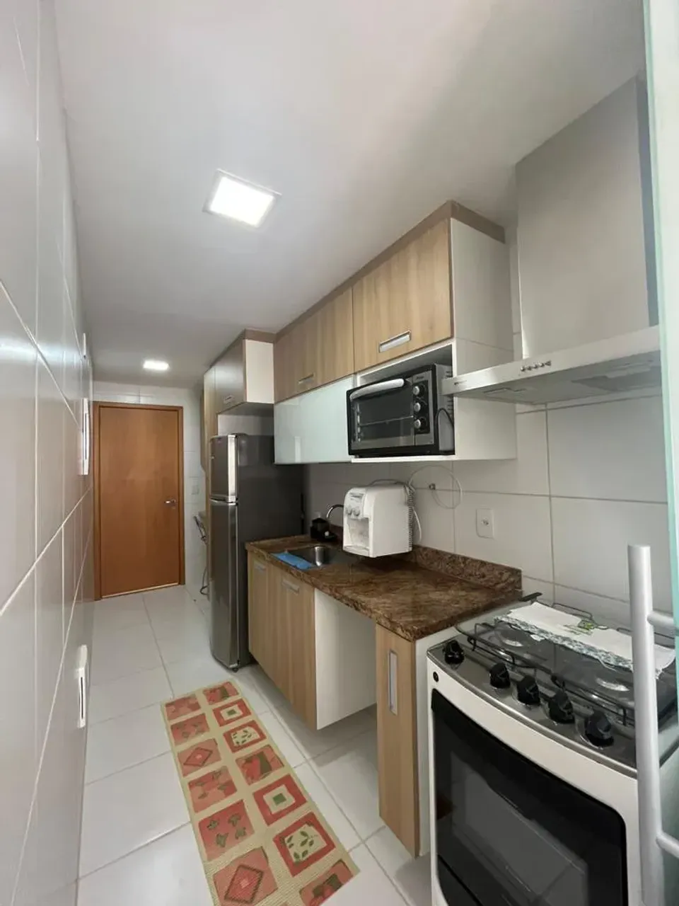 Apartamento mobiliado com 3 quartos e varanda de vidro — photo 13
