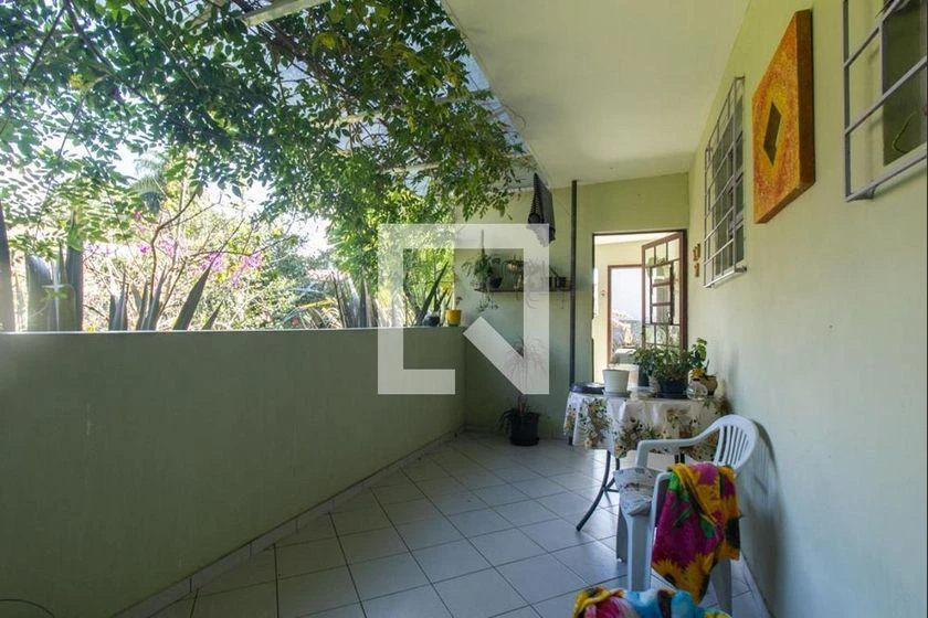 Casa de 3 dormitorios con lavadora — photo 47
