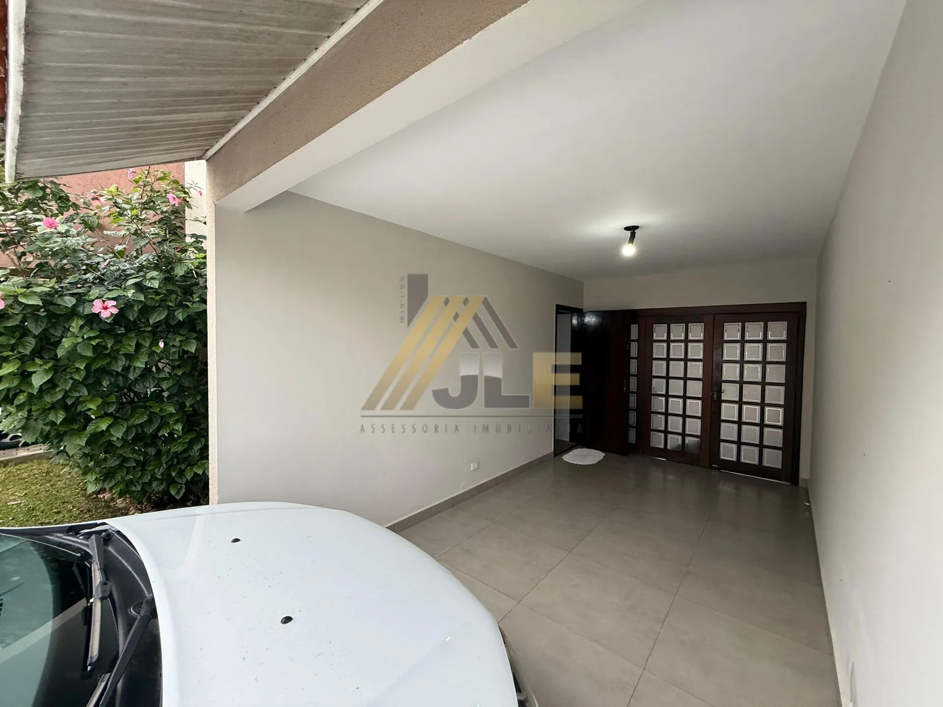 Furnished house with 3 bedrooms and an en-suite — photo 23