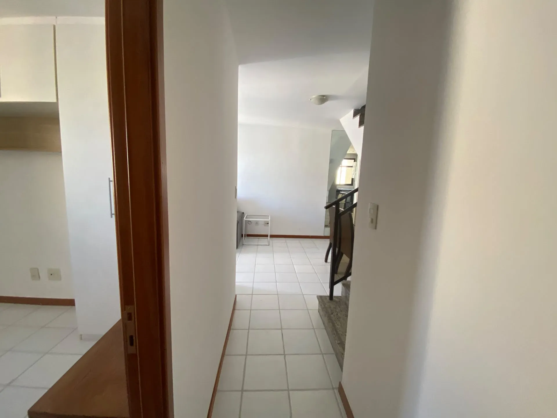 Furnished apartment with 3 bedrooms and 3 bathrooms — photo 37