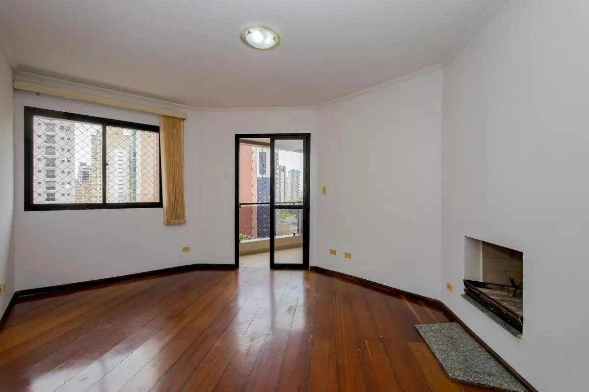 3-bedroom apartment with en-suite and a balcony