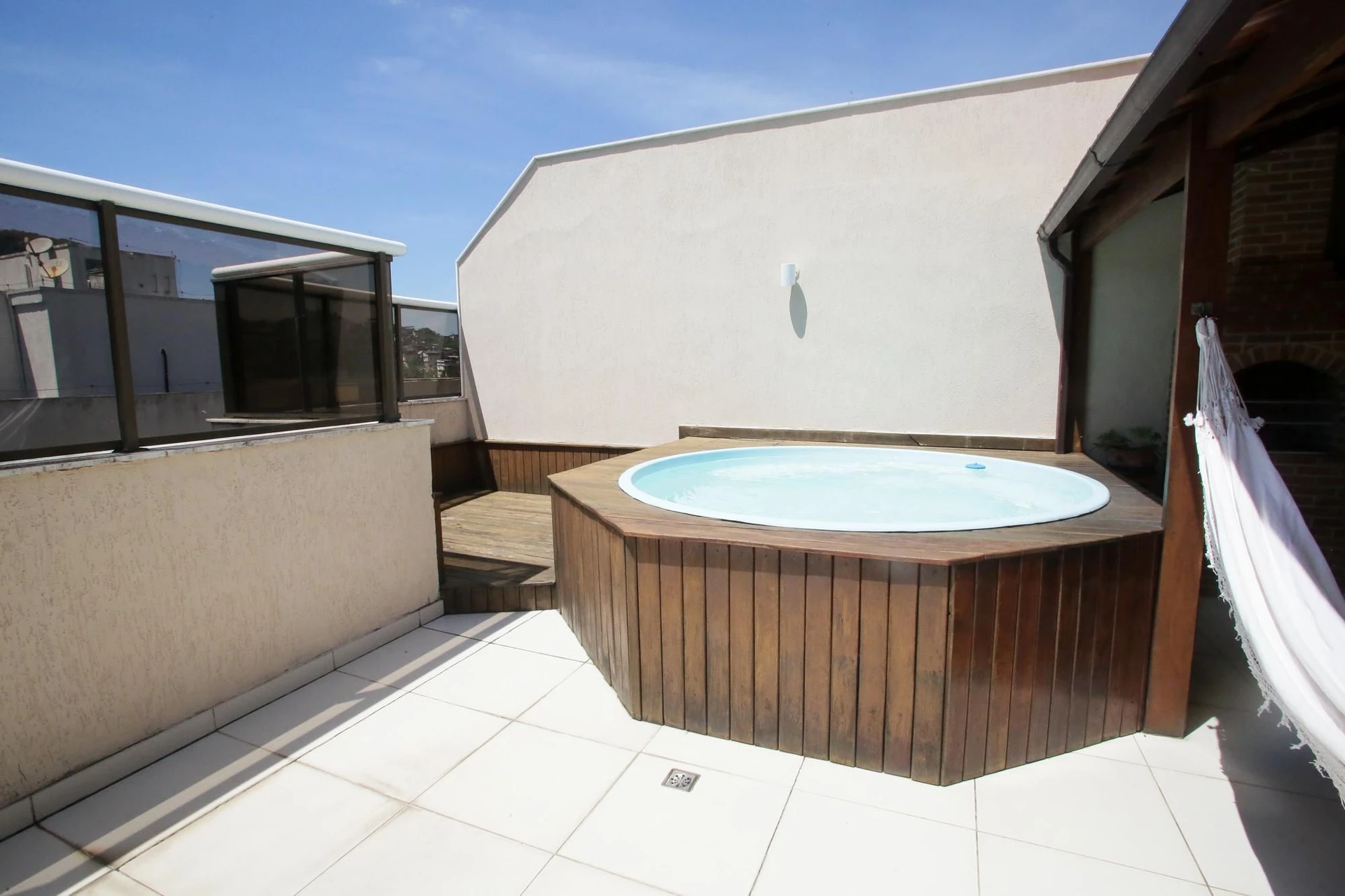 Apartamento mobiliado: 4 quartos, 4 banheiros e 2 vagas — photo 6