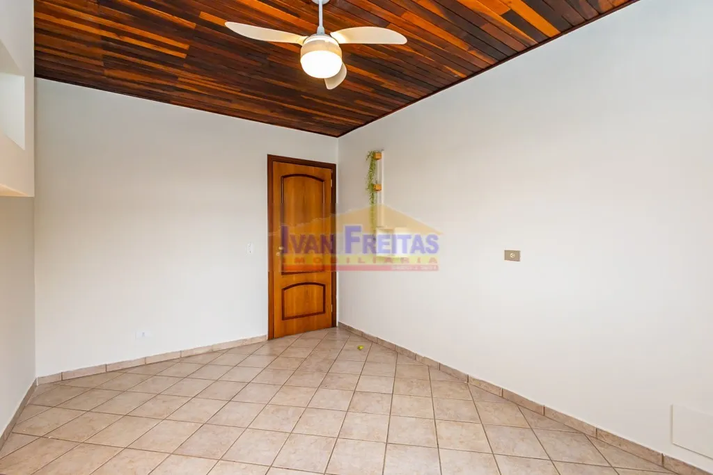 House with 5 bedrooms and balcony, plus 5 parking spots — photo 70
