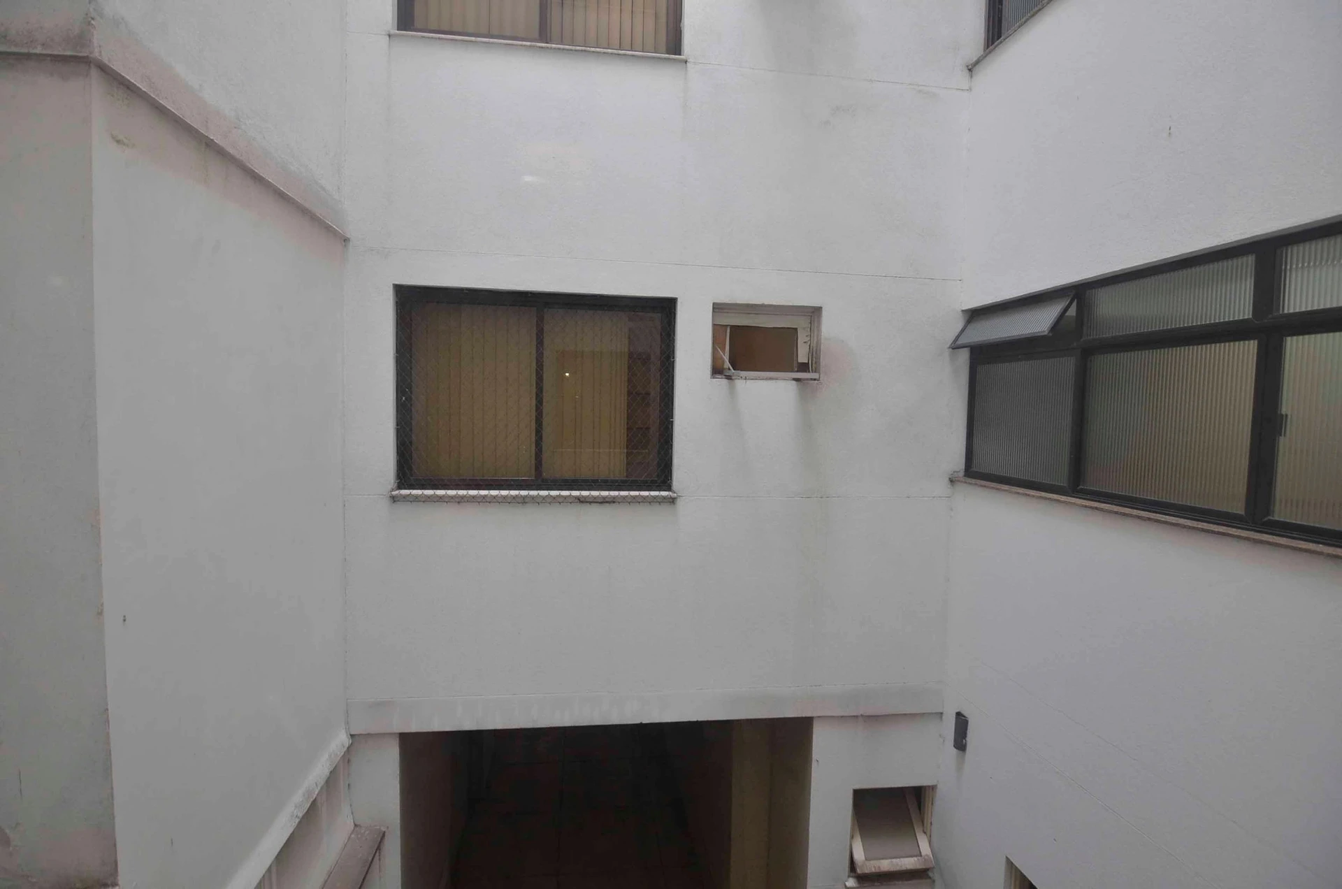 Departamento de 2 dormitorios, 1 con baño propio, 100 m² — photo 39