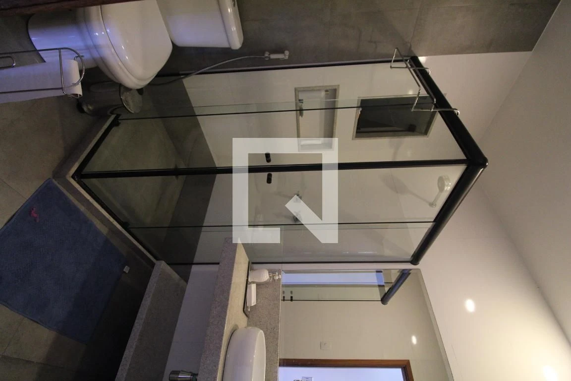 Furnished house with 4 en-suite bedrooms and private garden — photo 99