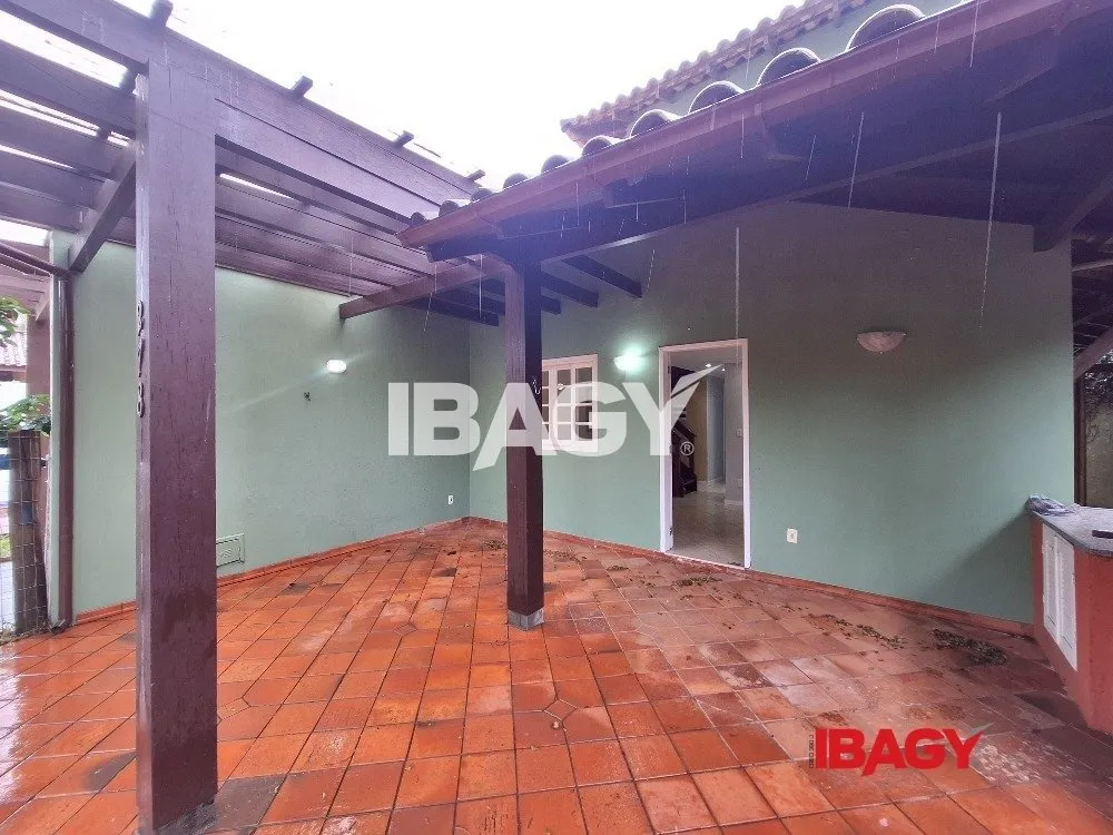 House, 120 m², with a washing machine — photo 19