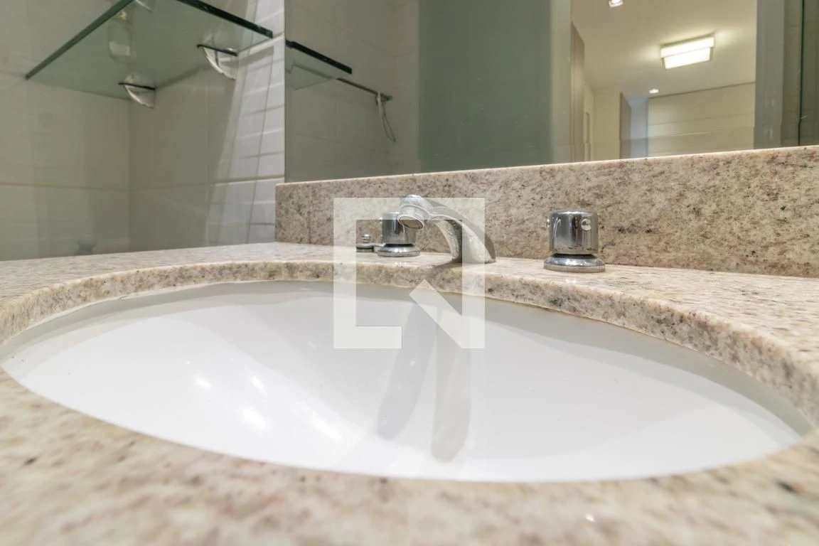 2 quartos e varanda envidraçada: apartamento de 67 m² — photo 26