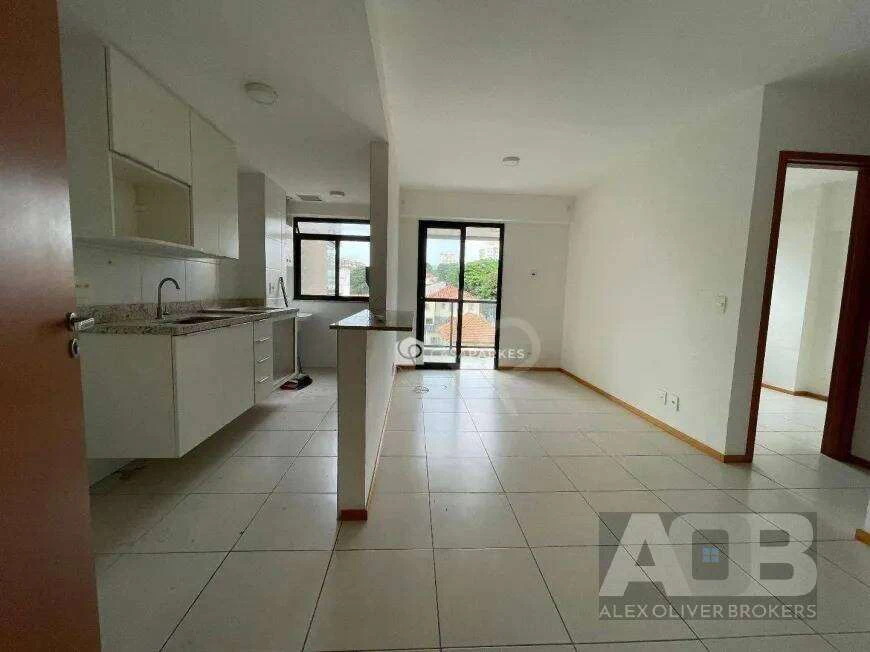 1-bedroom apartment with open-plan gas kitchen — photo 8