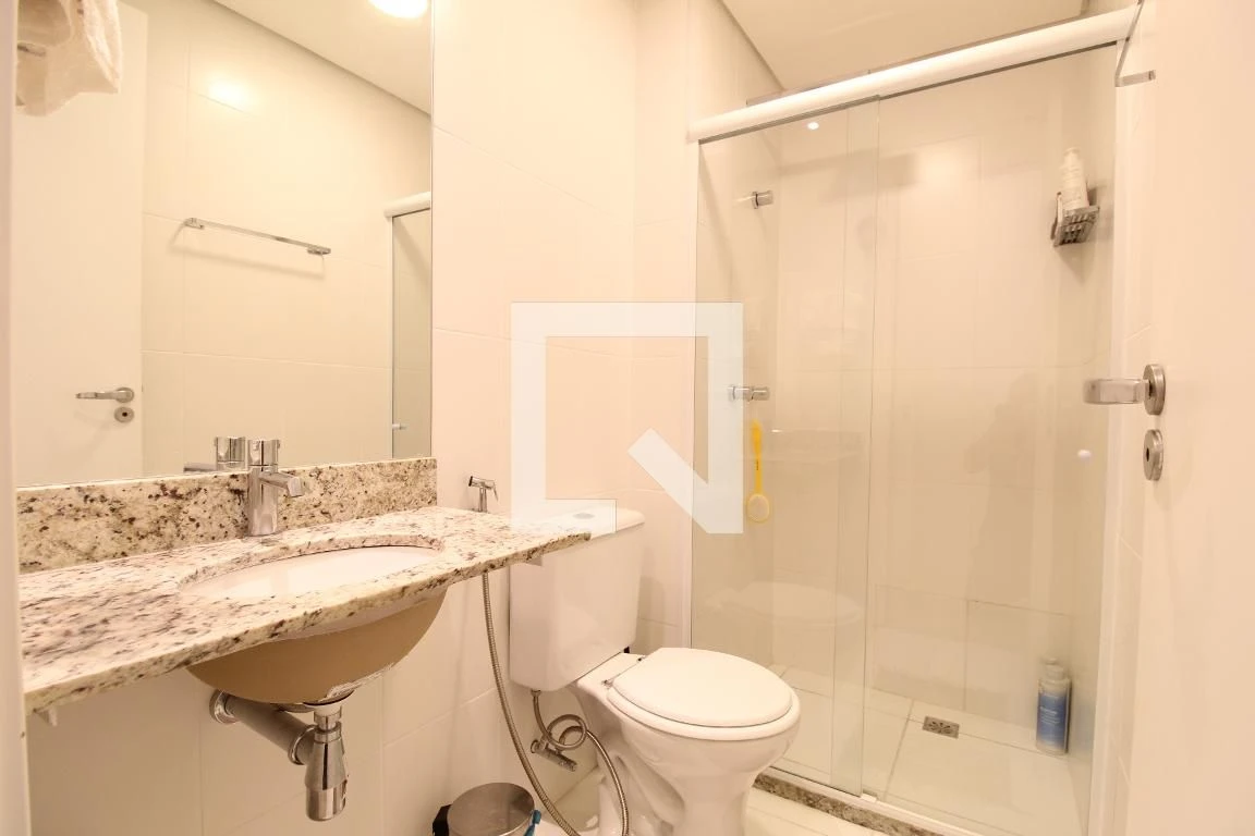 Собственный бассейн и 2 спальни: квартира 64 м² — photo 13
