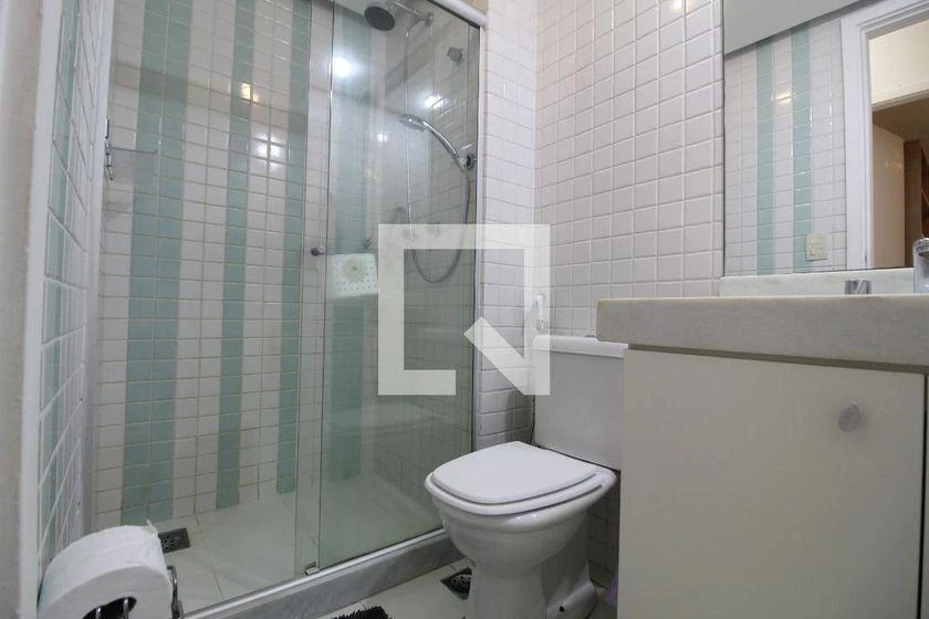 98 m² furnished apartment with 3 bedrooms and parking — photo 40
