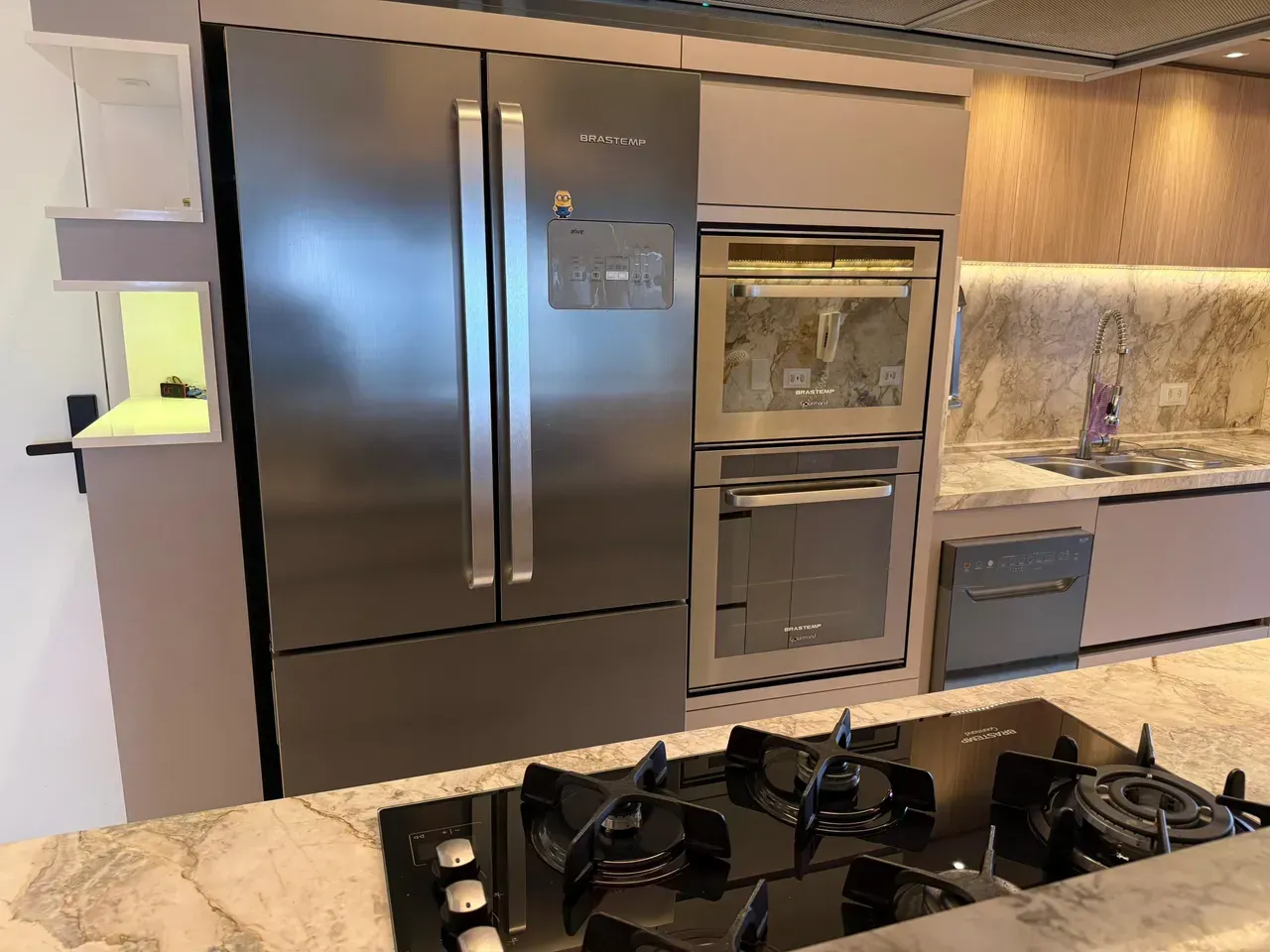 Furnished 77 m² apartment with 2 bedrooms and 2 parking — photo 8