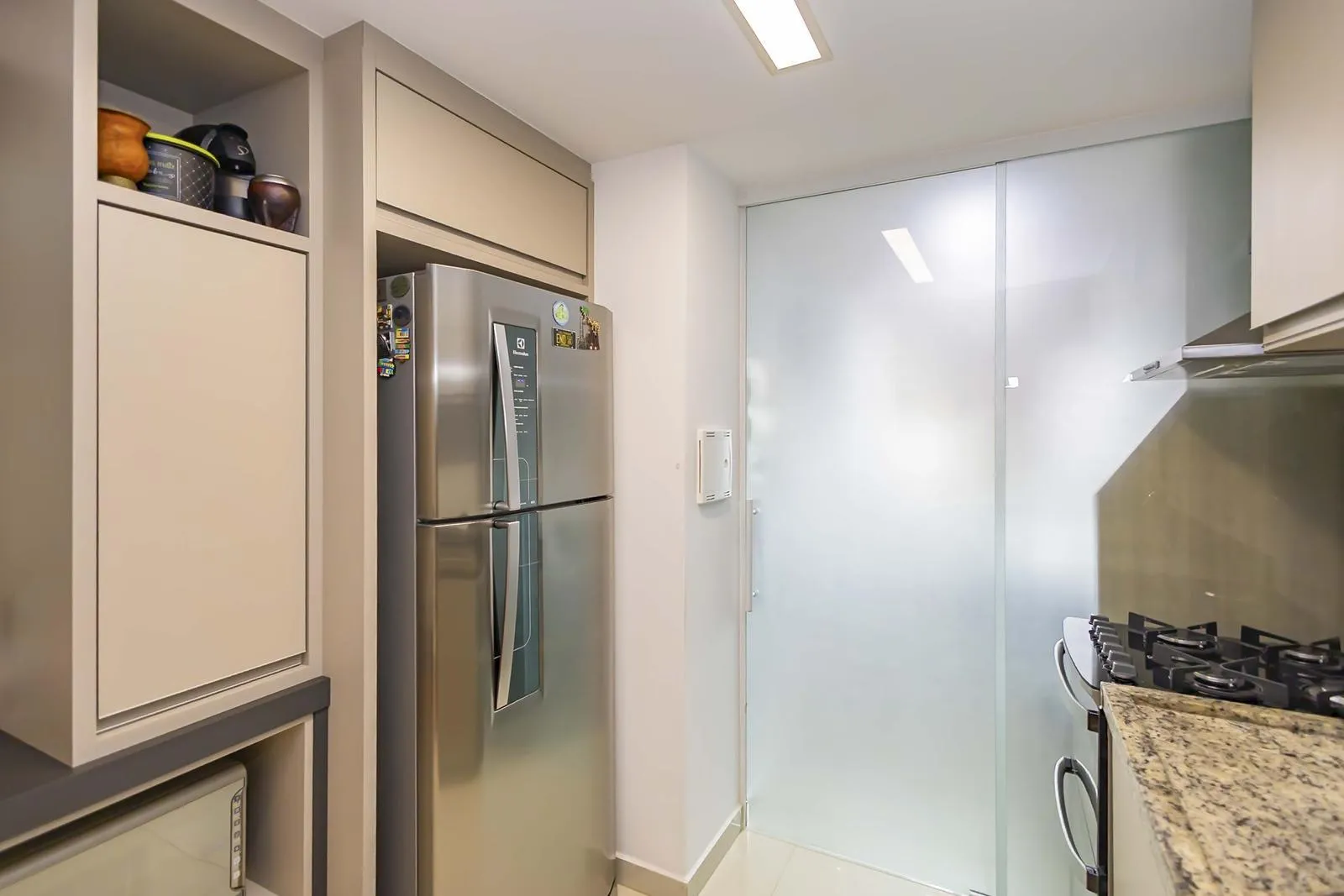 Apartamento mobiliado de 2 quartos e 3 banheiros — photo 10