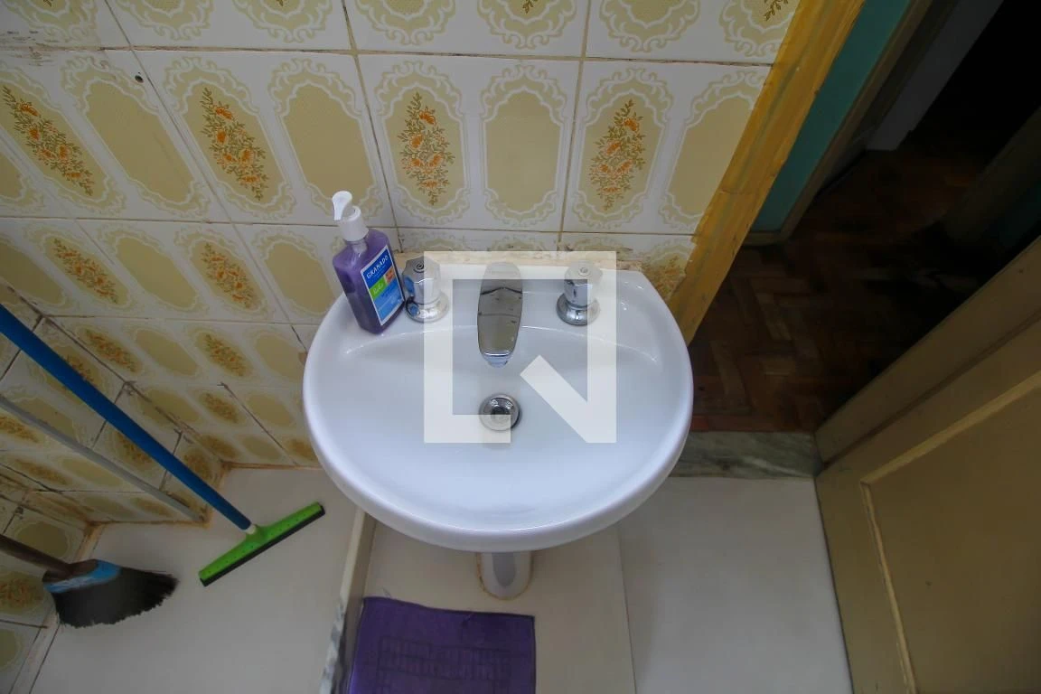 Дерев'яна підлога або ламінат та 3 спальні: квартира 79 м² — photo 42