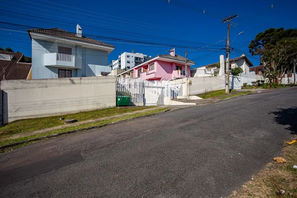 3 quartos e banheira: casa de 189 m² — photo 60