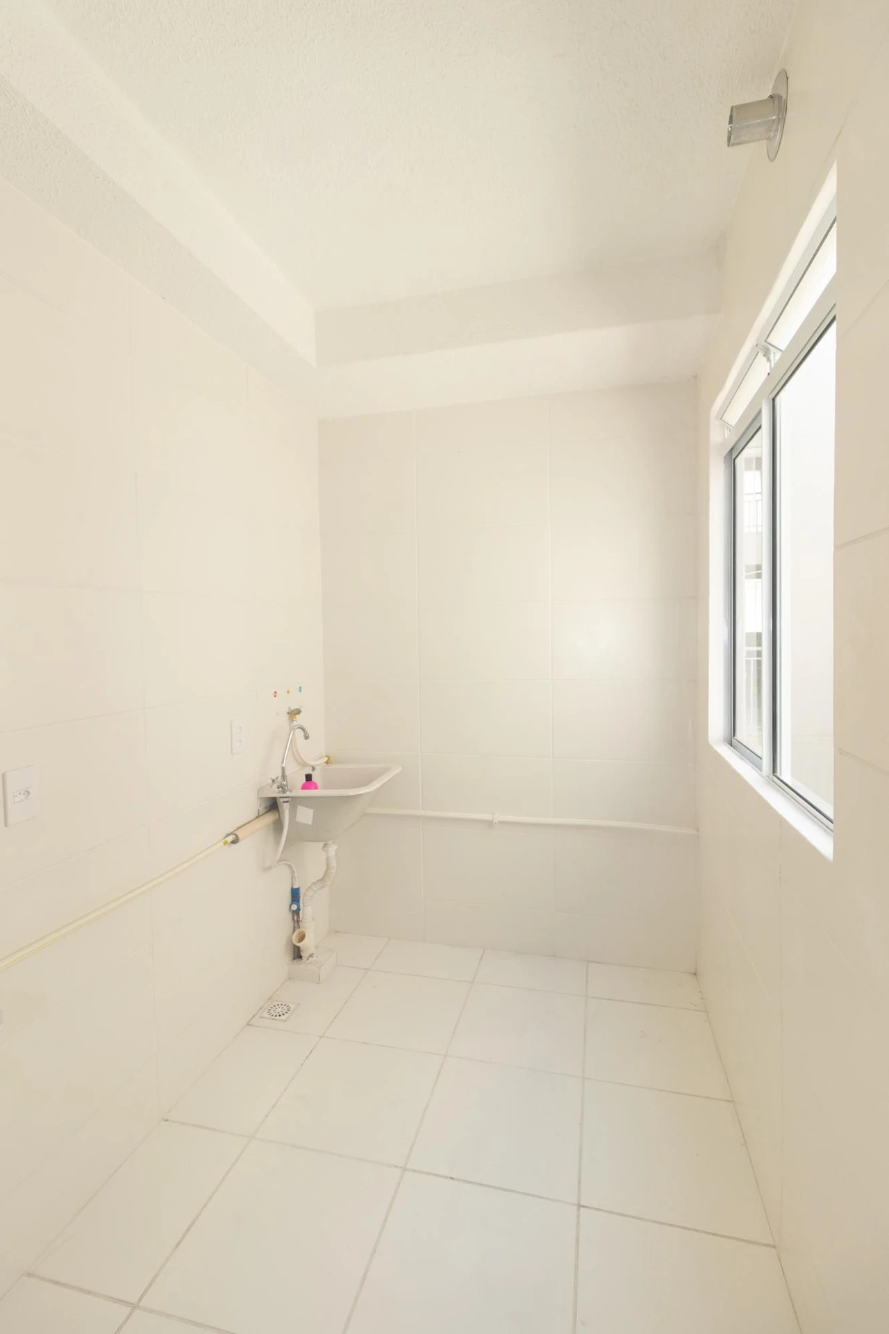 Unfurnished 2-bedroom apartment with 1 bathroom — photo 6