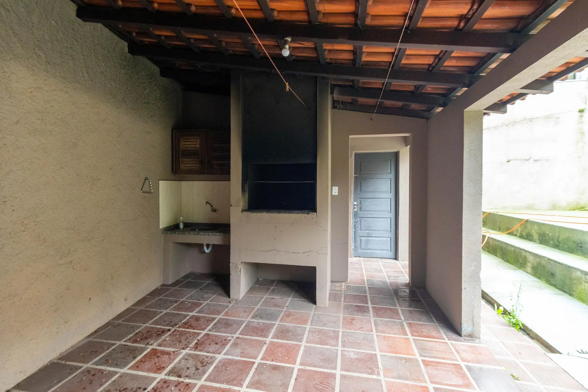 House, 195 m², with floor-to-ceiling windows — photo 58