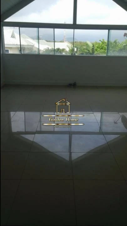 Triplex house with 5 en-suites and 3 parking spaces — photo 38