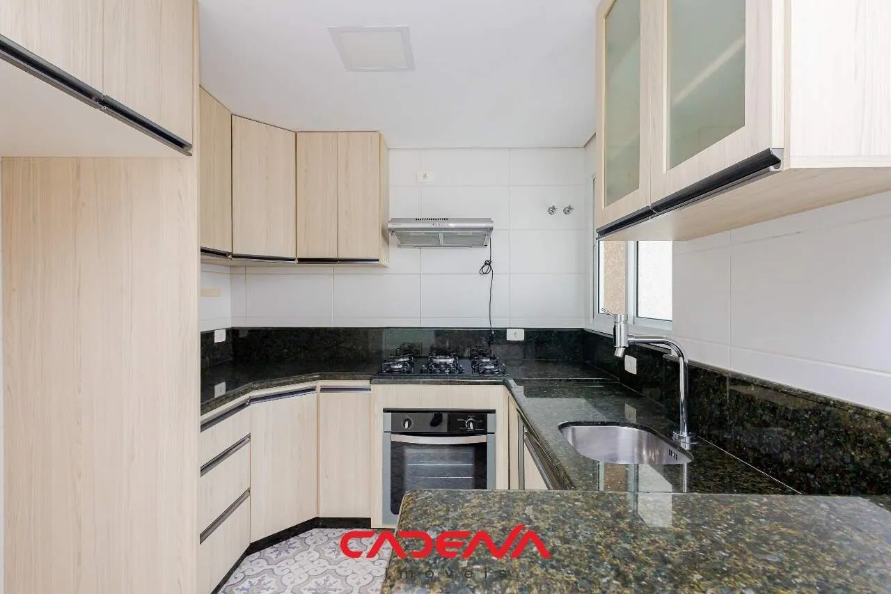 Dúplex con 3 suites y cocina cerrada con cocina a gas — photo 5