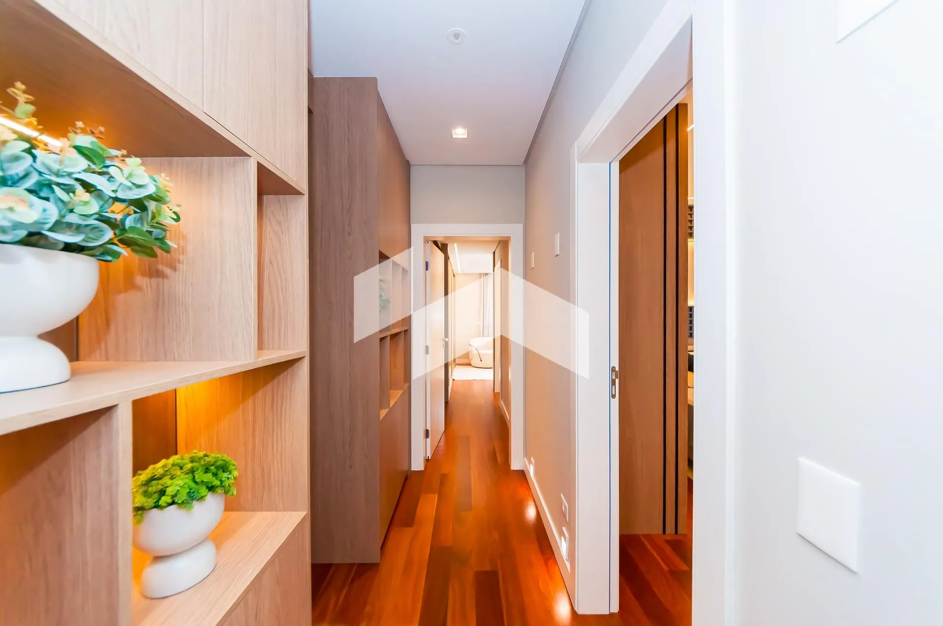 152 m² apartment with 3 en-suite bedrooms and parking — photo 29