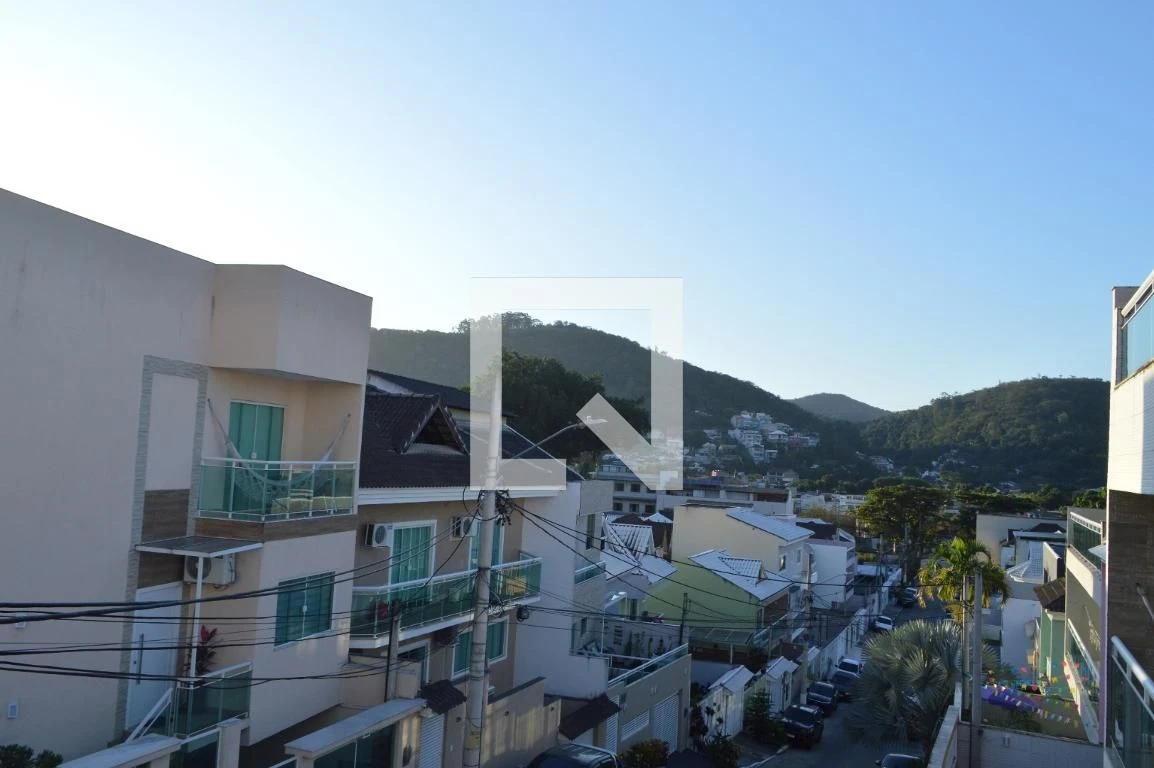 Casa de 5 quartos com 3 suítes e varanda fechada — photo 72