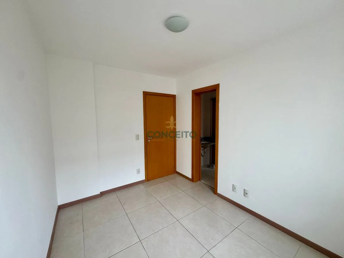 Unfurnished 154 m² apartment with a private garden — photo 34