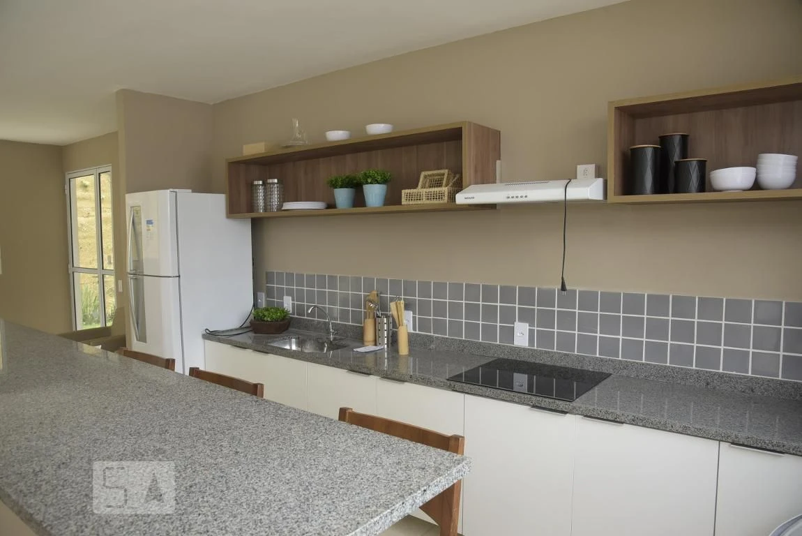 Wood or laminate floors in a 2-bedroom apartment, 45 m² — photo 2