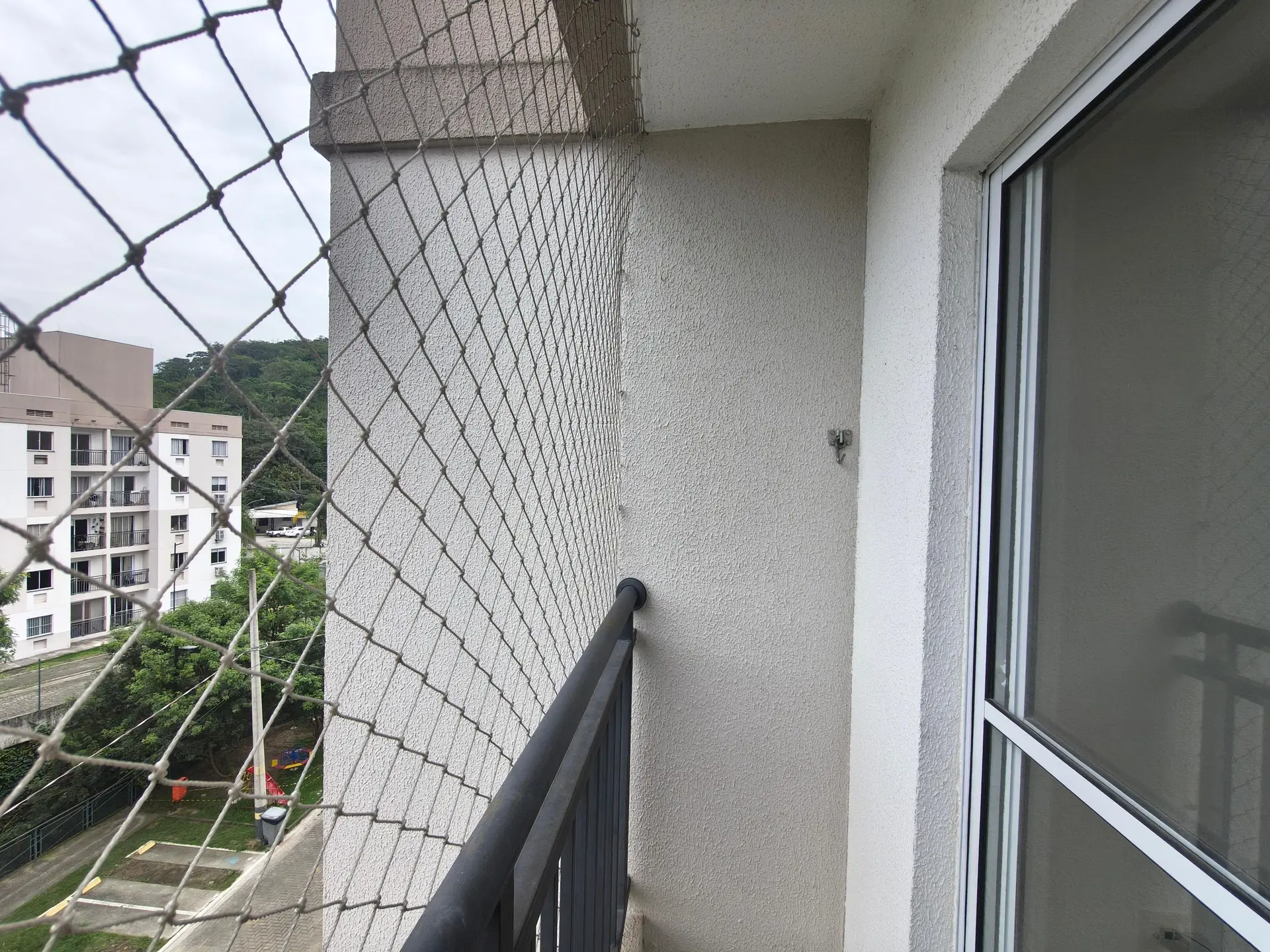 Mountain view in a 2-bedroom apartment, 45 m² — photo 20