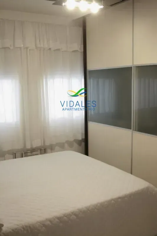 Apartment with 3 bedrooms and 4 bathrooms and 2 spots — photo 33