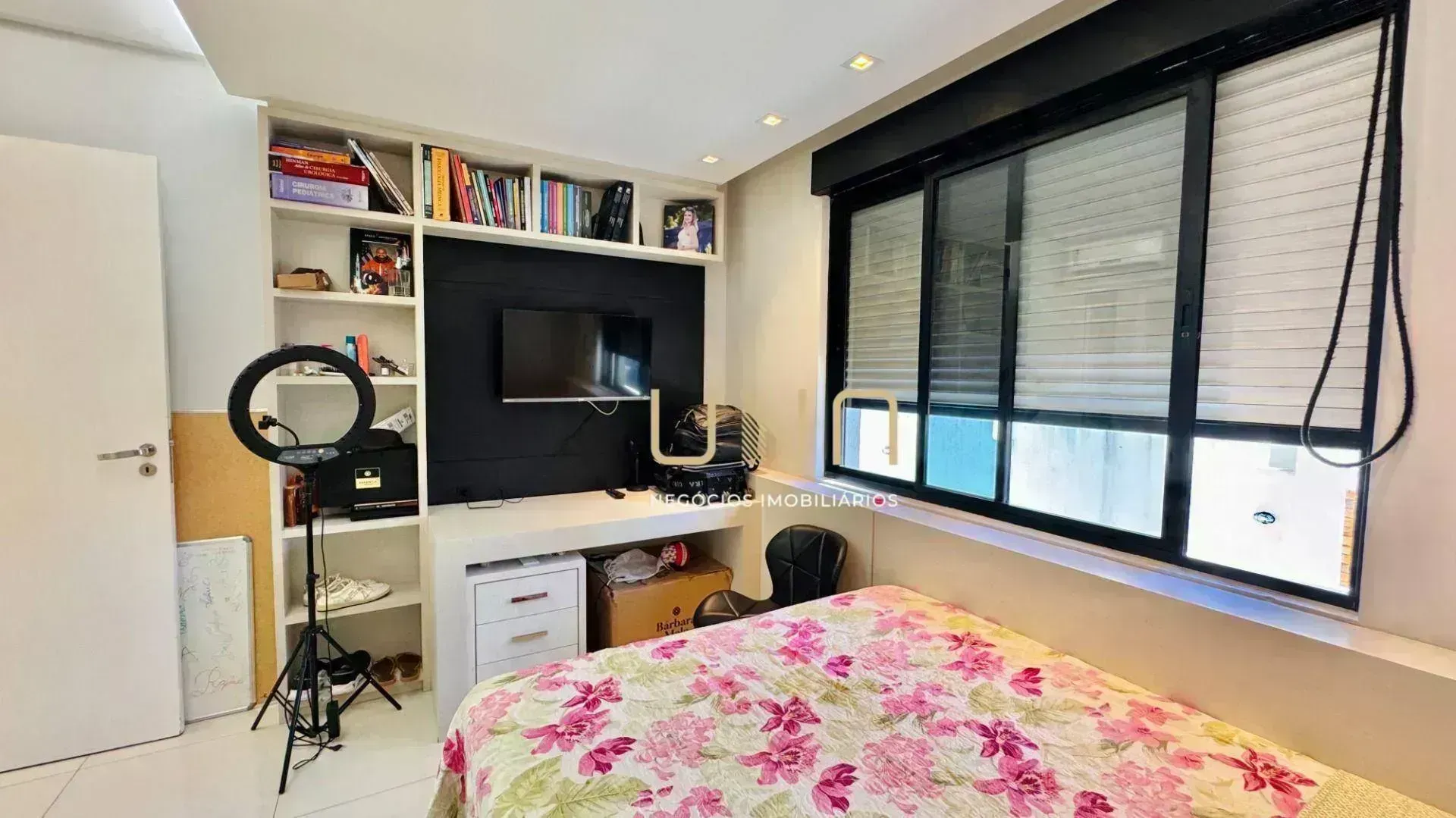 Apartamento amueblado con 4 dormitorios y 183 m² — photo 12
