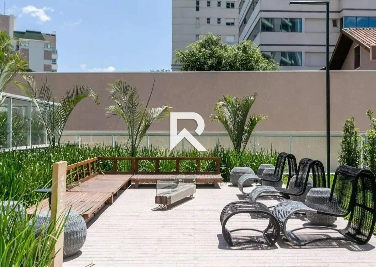 Apartment with 4 bedrooms, 255 m² and 4 parking spots — photo 35