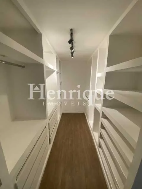 Casa de 4 dormitorios con vestidor
