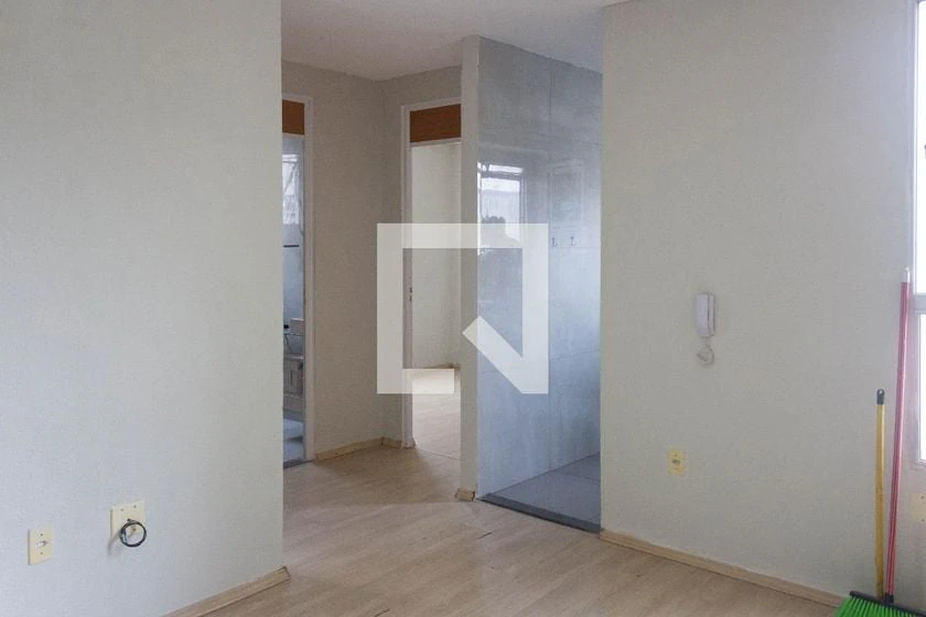 Apartamento de 2 quartos em condomínio com piscina — photo 26