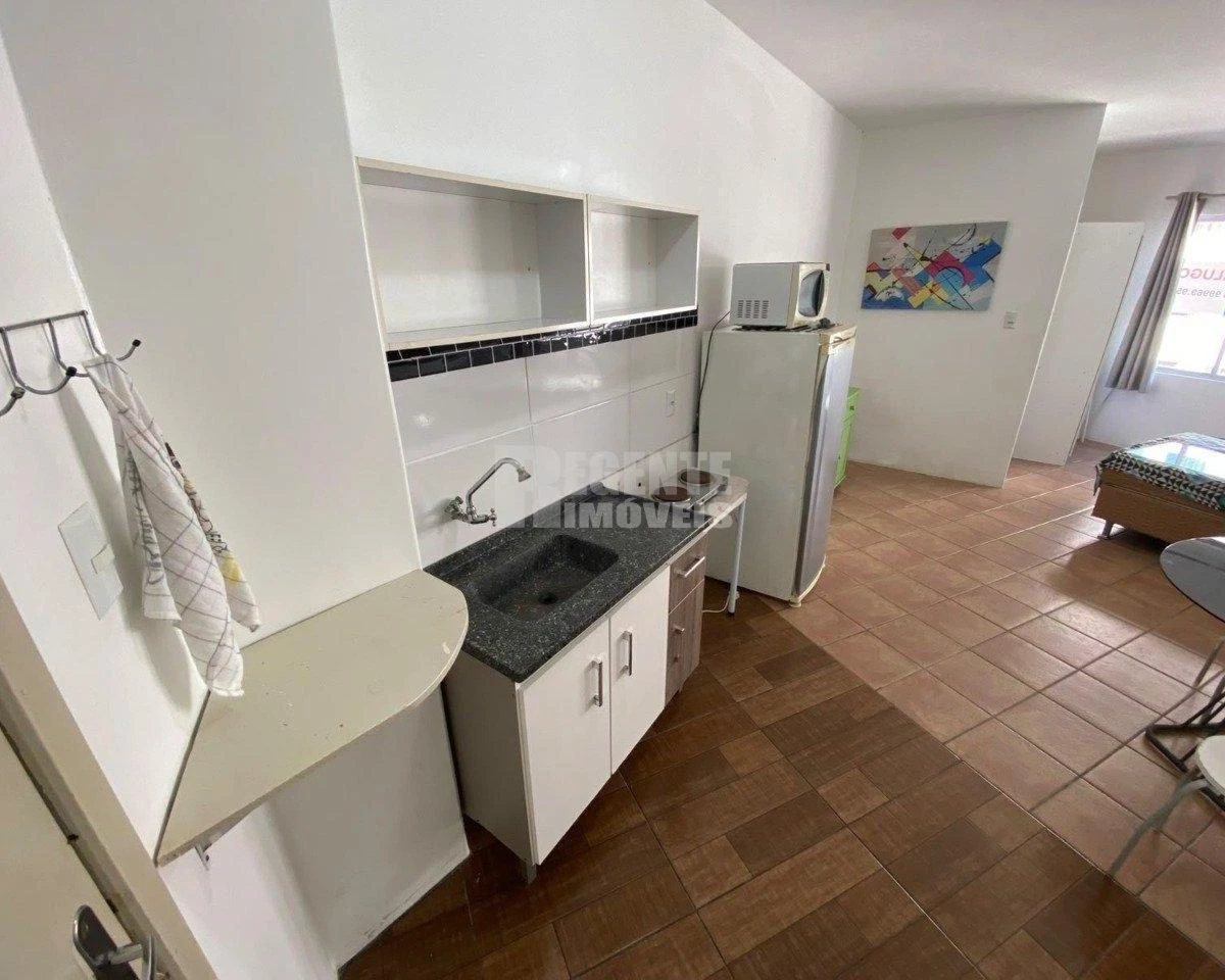 Furnished studio, 26 m², with a home office — photo 4