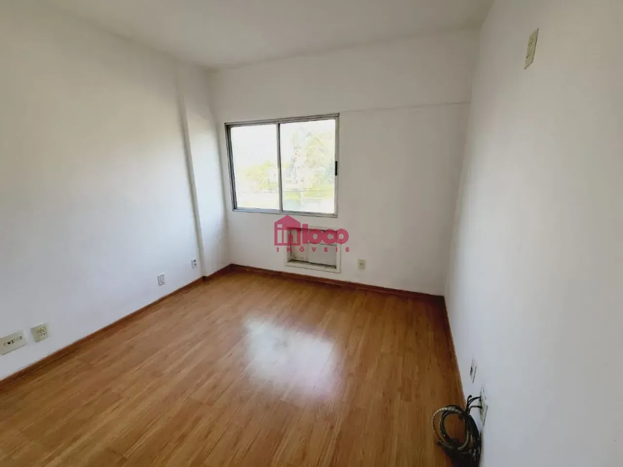 2-bedroom apartment with a separate, closed kitchen — photo 8