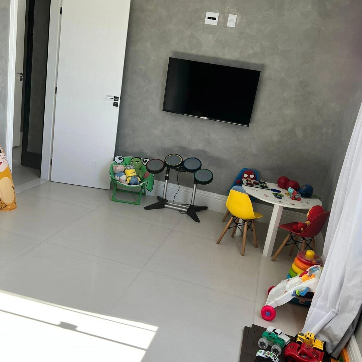 Casa de 600 m² com 4 suítes e 9 banheiros — photo 3