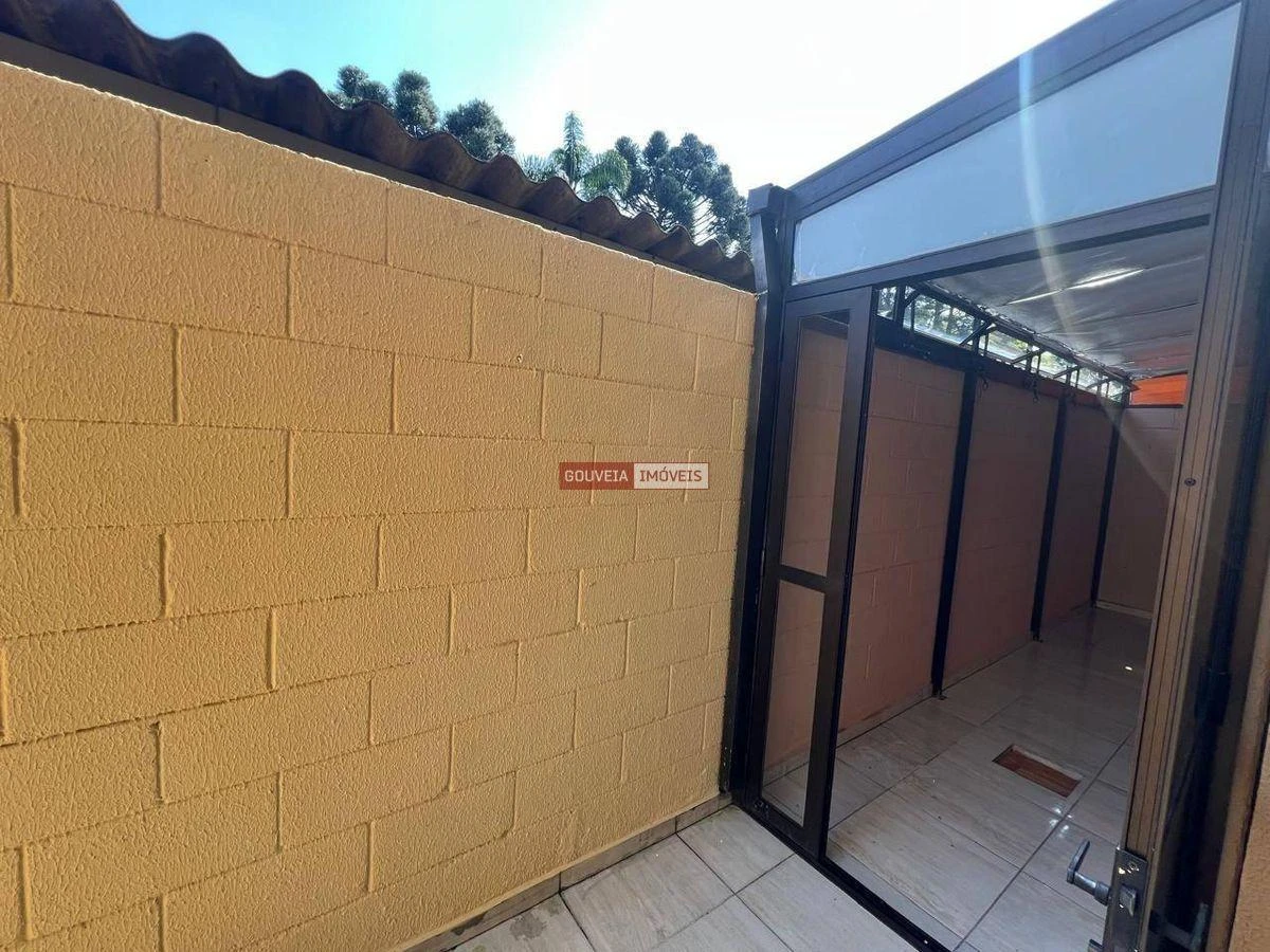 Furnished 2-bedroom apartment with garden — photo 13