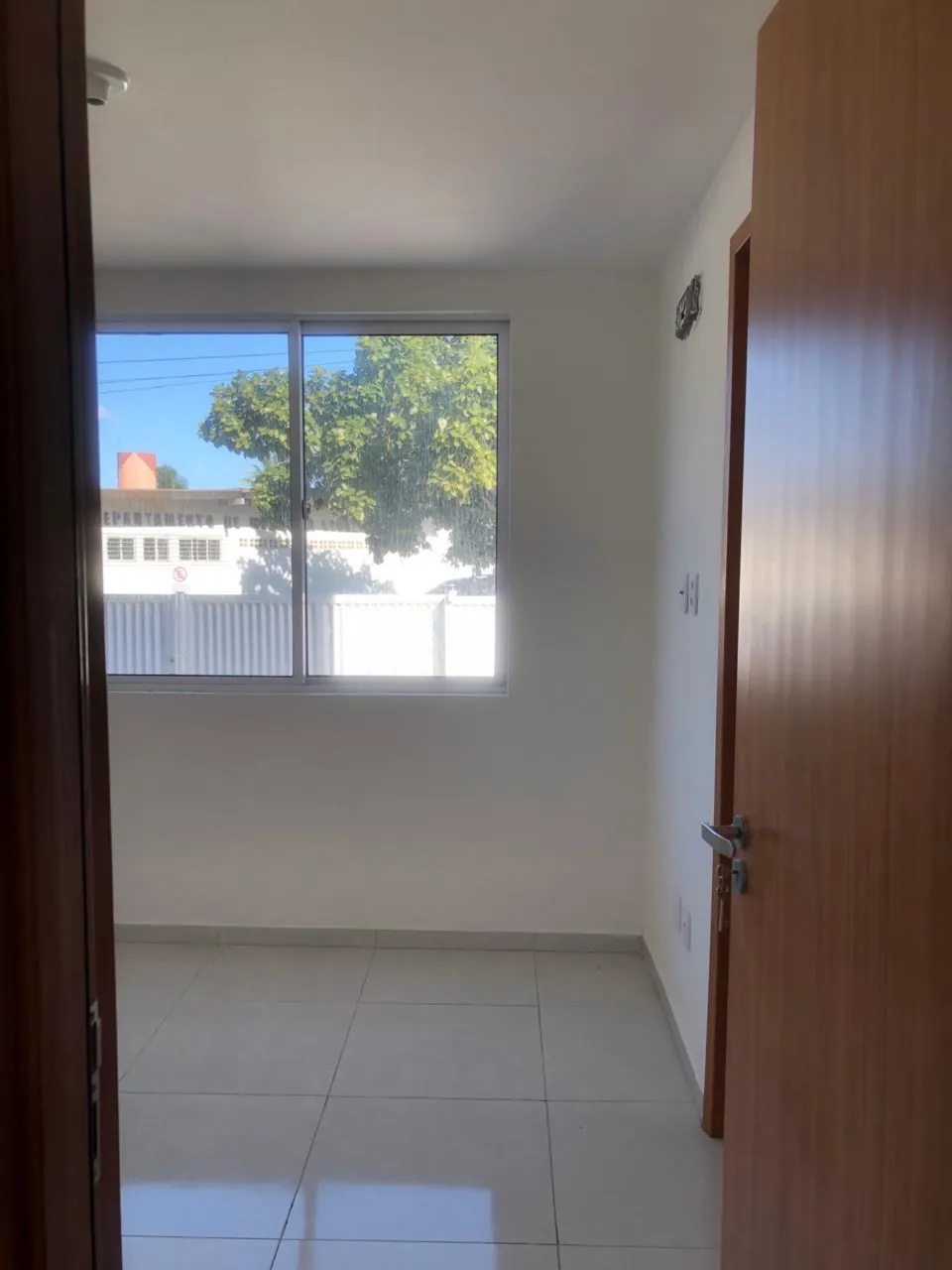 Unfurnished apartment with 2 bedrooms and 2 bathrooms — photo 6
