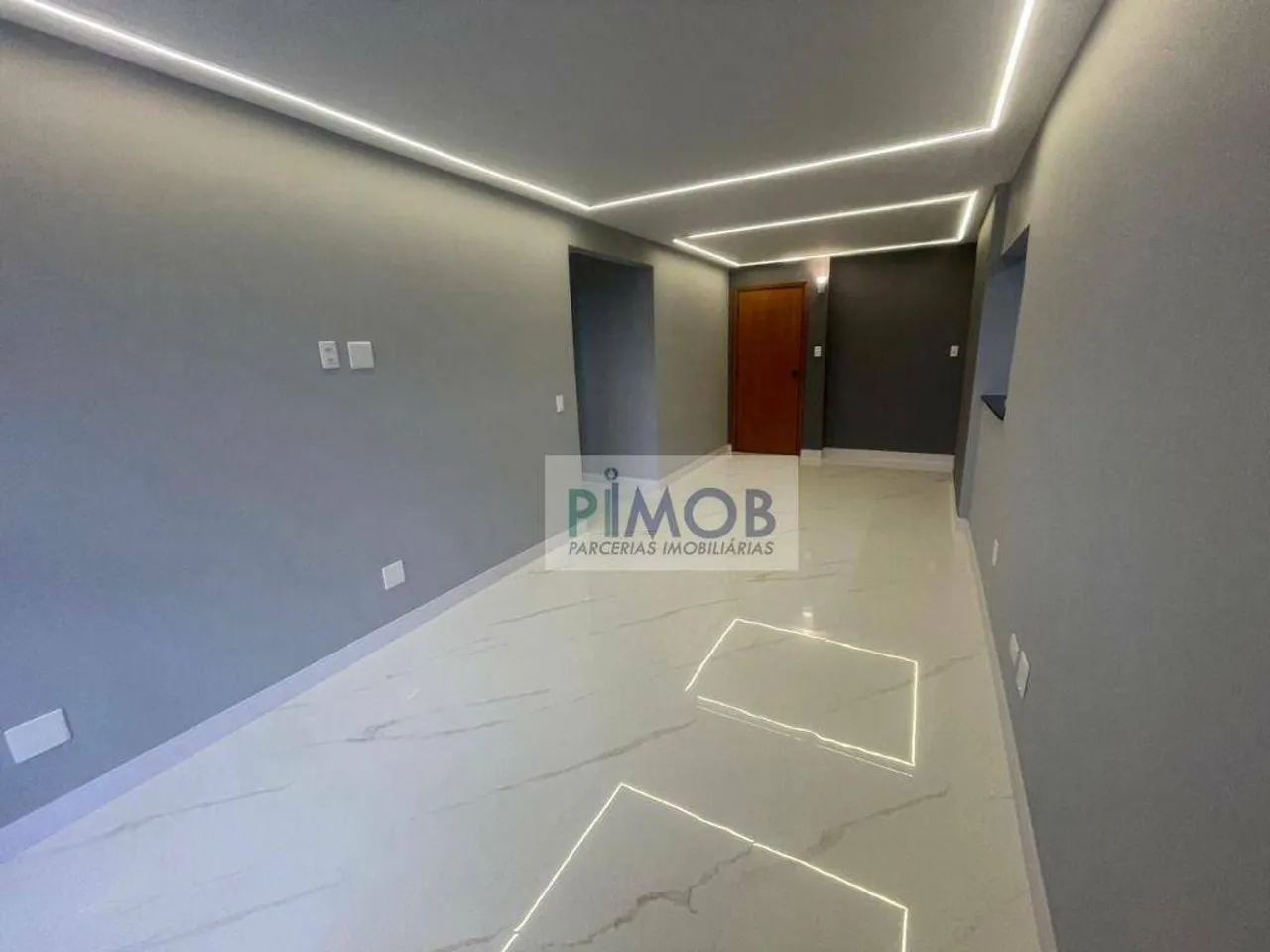 Apartamento de 1 dormitório com varanda e 60 m² — photo 2