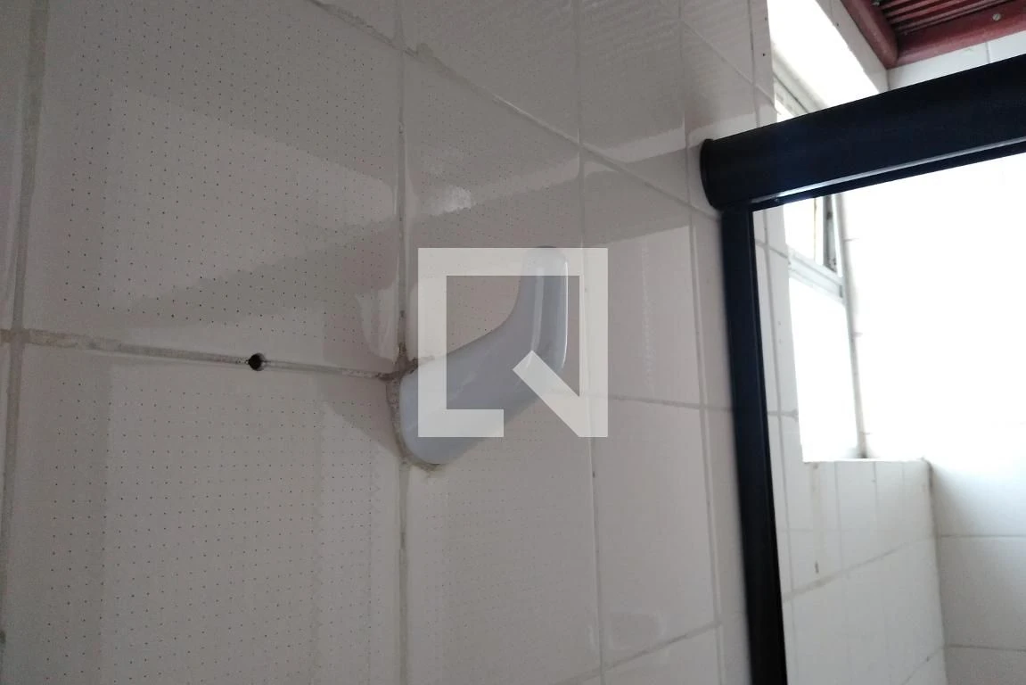 2-bedroom apartment in a building with a pool — photo 56