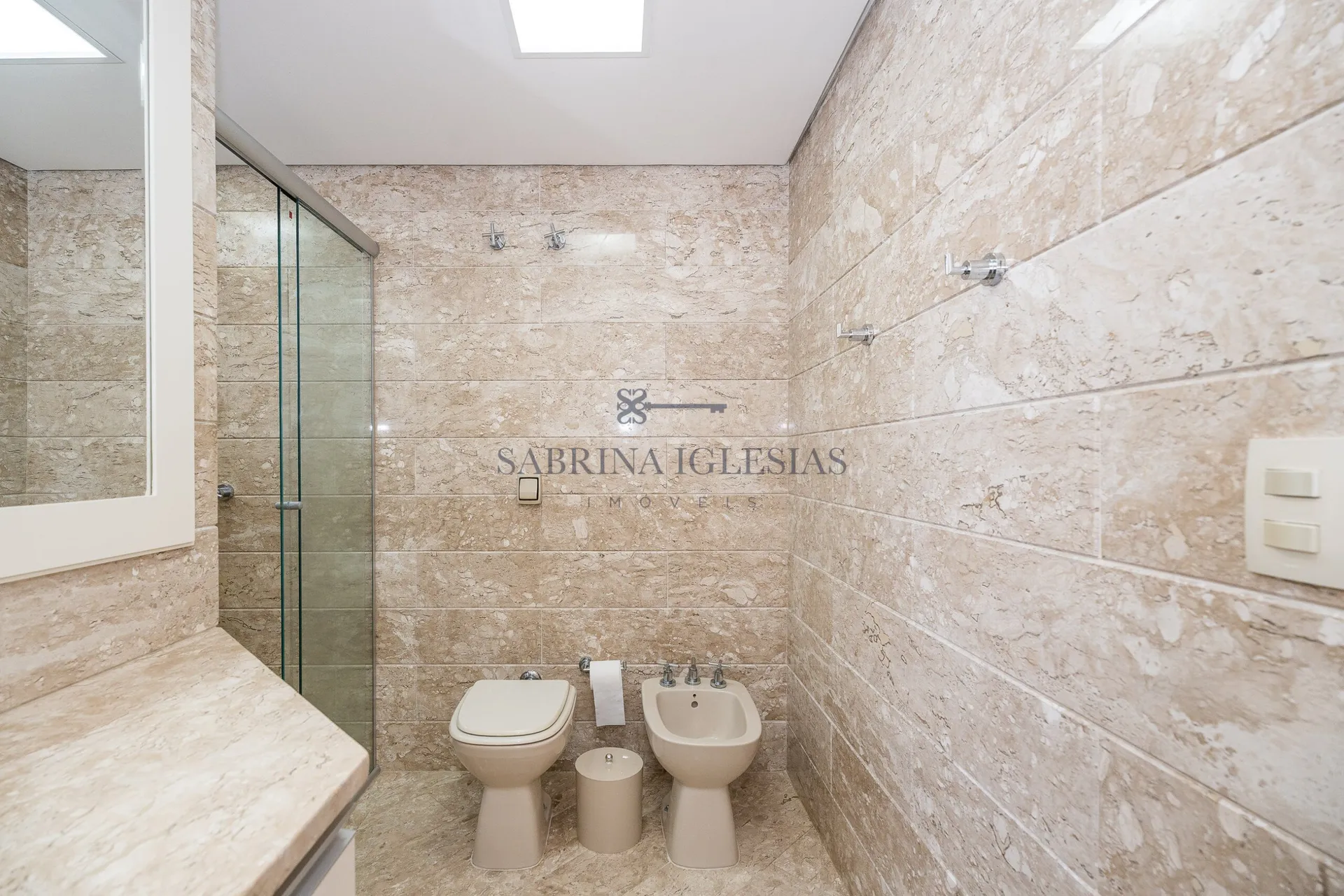 Apartamento com 3 quartos e 3 vagas, bem localizado — photo 30
