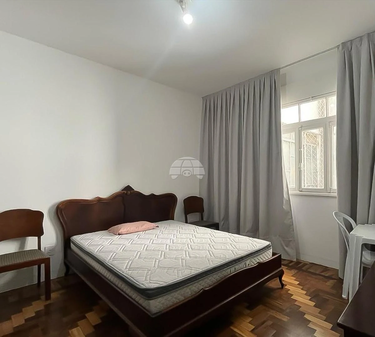 3-bedroom apartment with a park view — photo 17