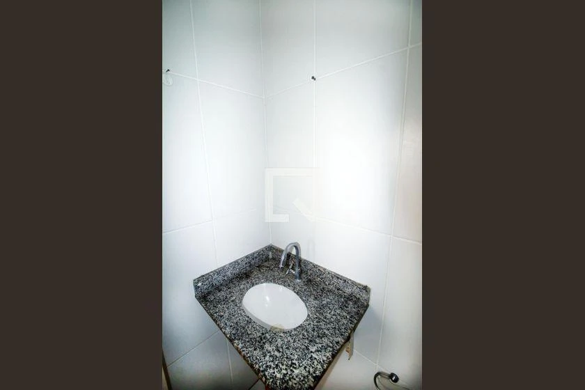 50 m² unfurnished apartment with 2 bedrooms and parking — photo 2